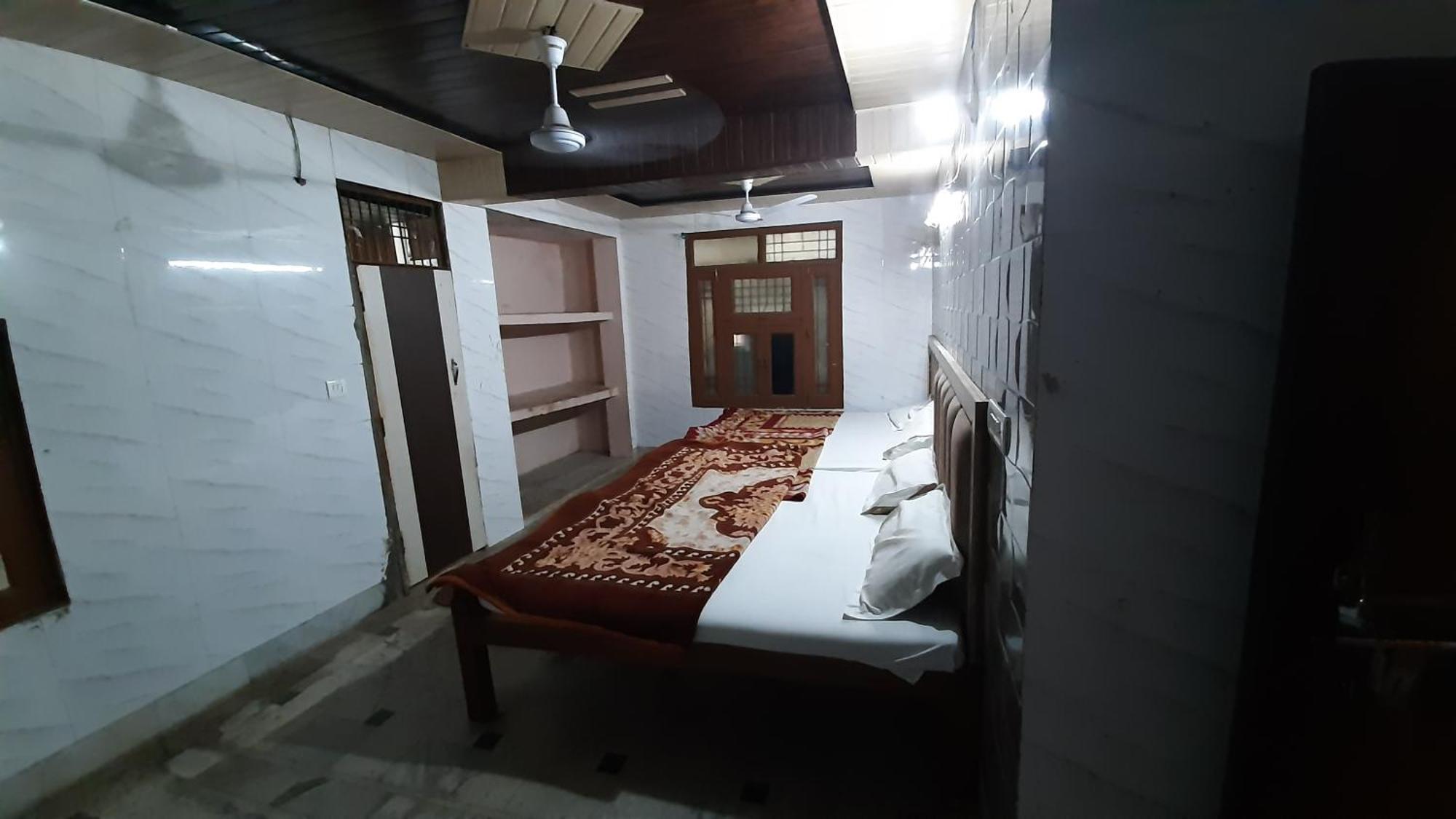 Subhadra Guest House Mathura Exterior foto